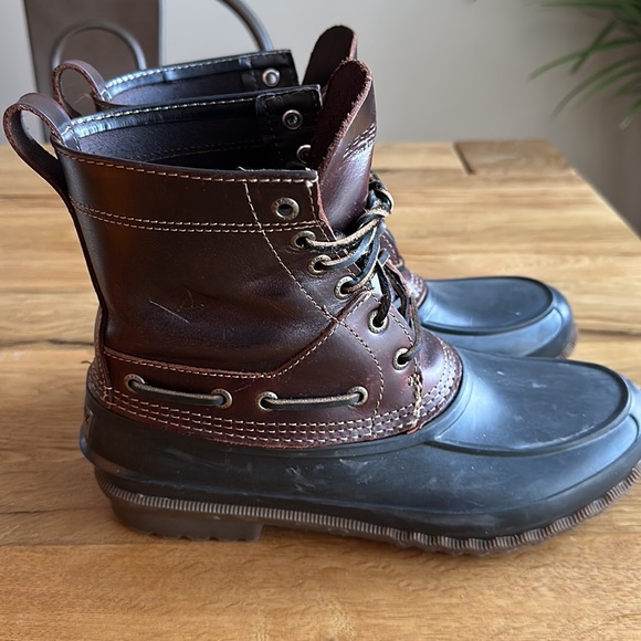 Sperry boots - Picture 3 of 5